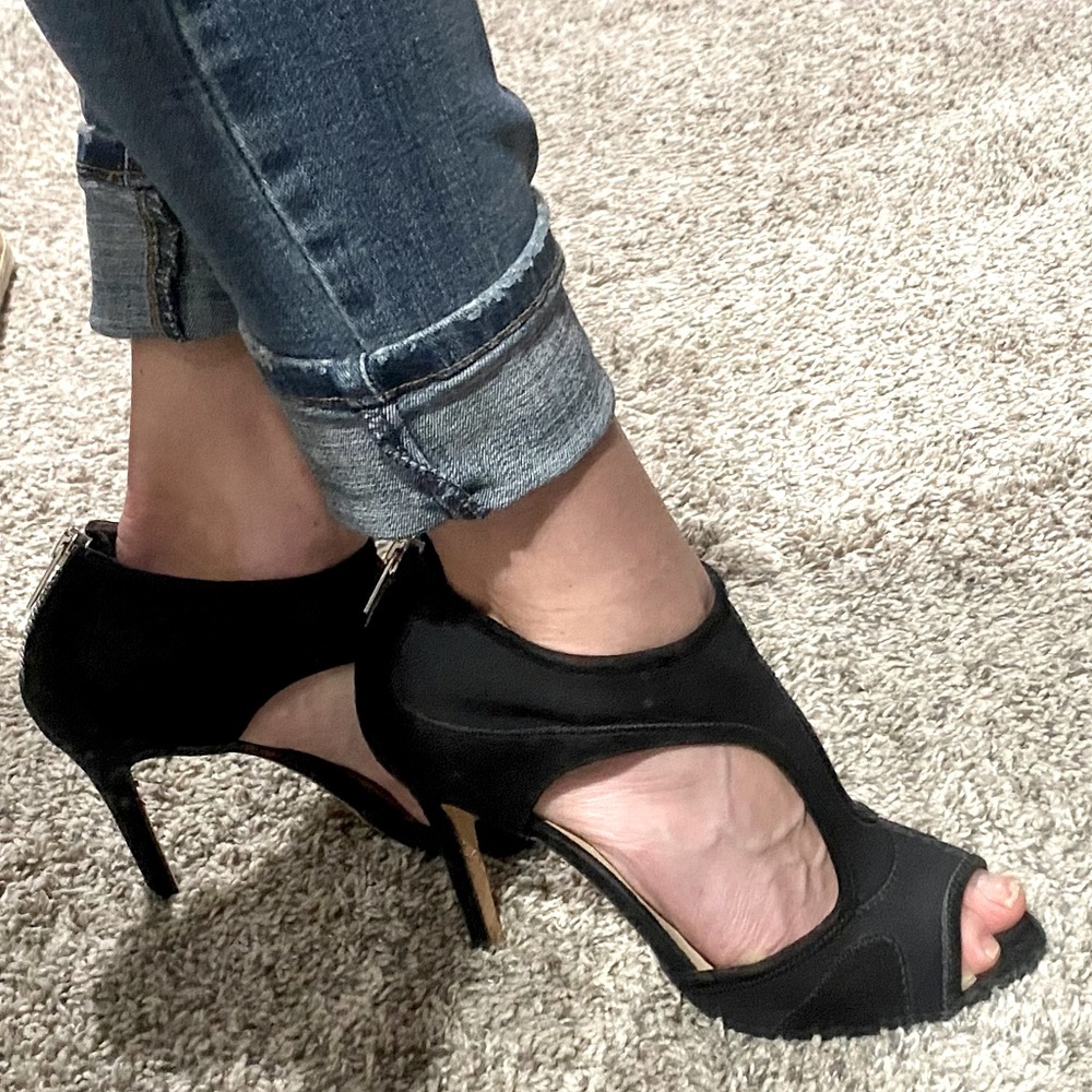 LK Bennet velvet zip heels, 39 eu